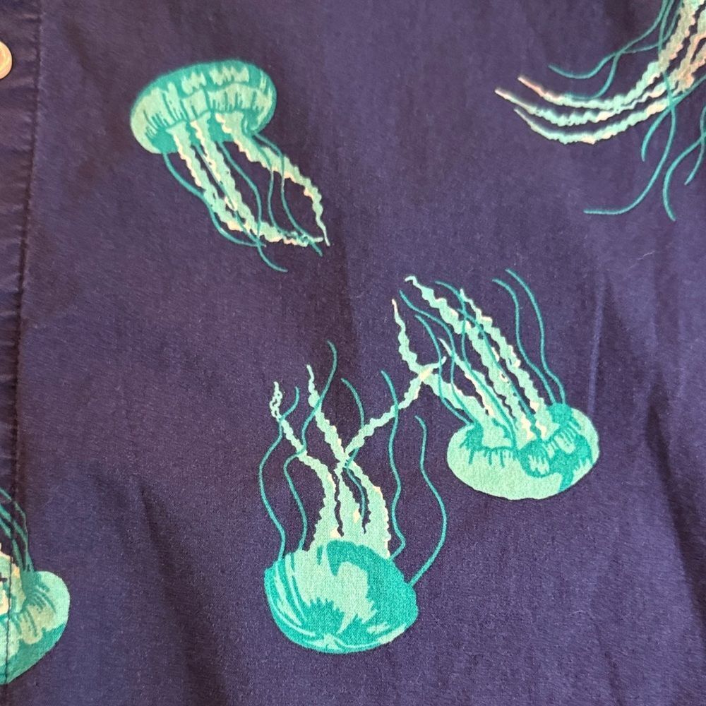 Old Navy Slim-Fit Navy Blue Jellyfish Print Shirt - Picture 3 of 6